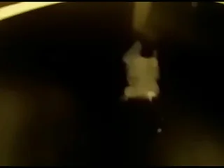 Novinho deu leitinho no vaso