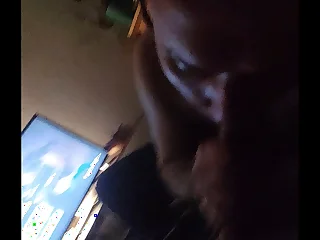 Straight guy gets gay blowjob