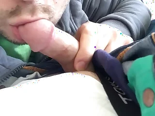 Miskupa Gay-Blowjob spucken