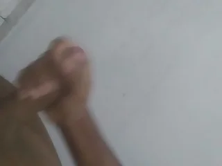 Novinho batendo uma querendo sexo em Volta Redonda RJ